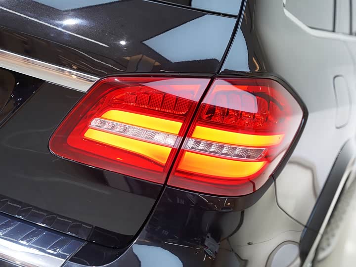 Mercedes-Benz GLS 2017 GLS 400 4 MATIC — фото 8