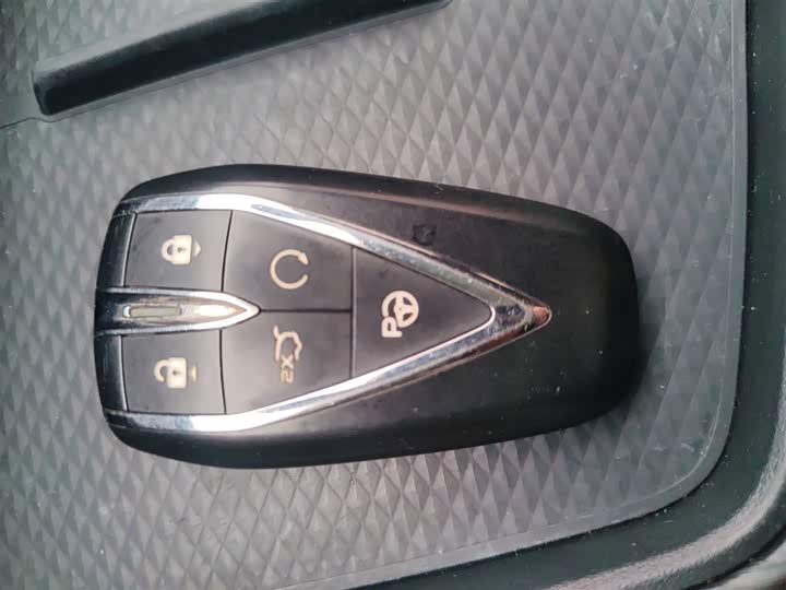 Changan UNI-T 2020 1.5 T Flagship — фото 9