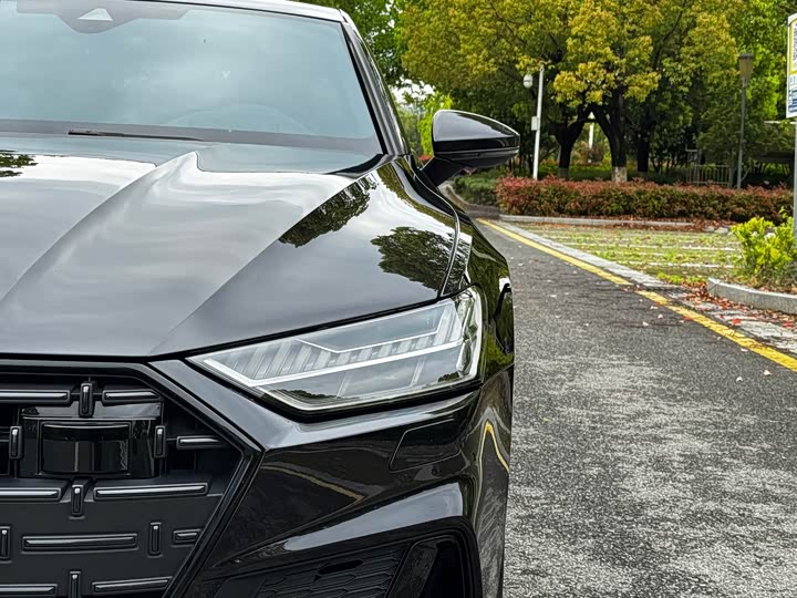 Audi A7L 2023 55 TFSI quattro S-line — фото 14