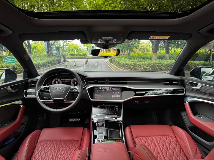 Audi A7L 2023 55 TFSI quattro S-line — фото 4