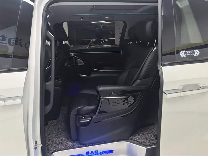 Trumpchi M8 2024 400 T — фото 11