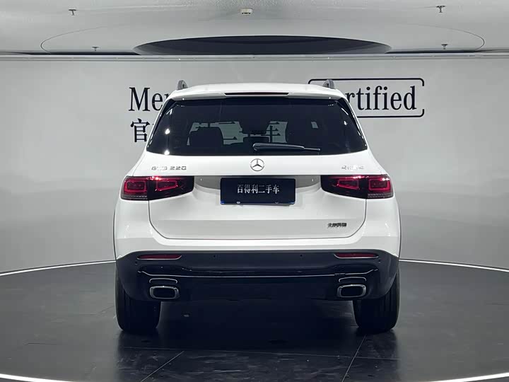 Mercedes-Benz GLB 2023 GLB 220 4 MATIC — фото 5