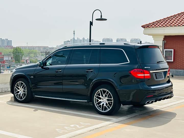 Mercedes-Benz GLS 2016 AMG GLS 63 4 MATIC — фото 6