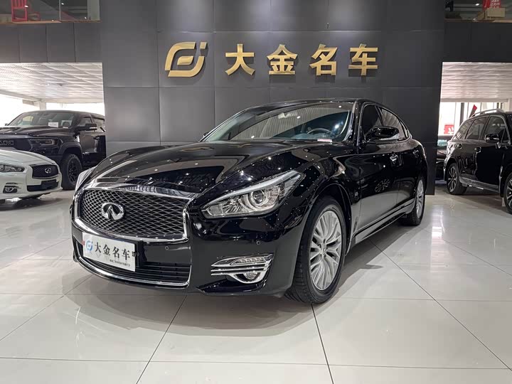 Infiniti Q 70 2017 Q 70 L 2.5 L — фото 1