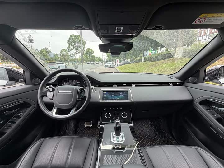 Land Rover Range Rover Evoque — фото 11