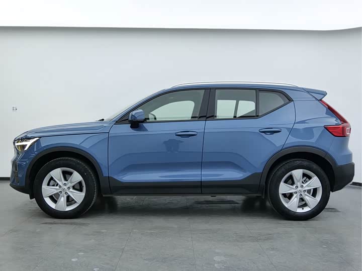 Volvo XC40 2024 B 3 — фото 7