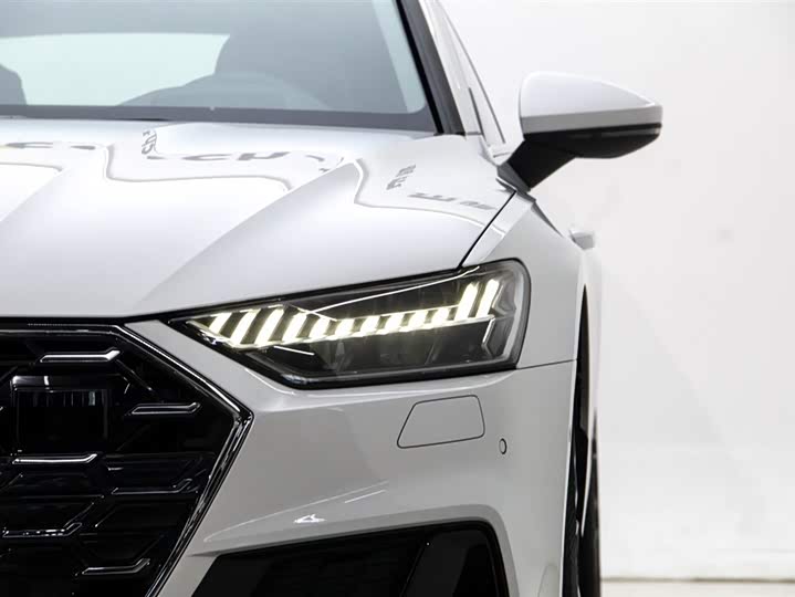 Audi A7 2024 45 TFSI — фото 29
