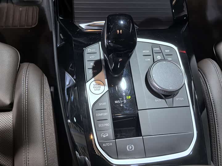 BMW X3 2023 x Drive 30i Leading M — фото 10
