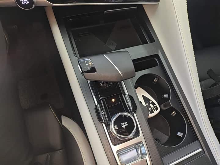 Changan CS75 PLUS 2023 1.5 T ATPremium — фото 14
