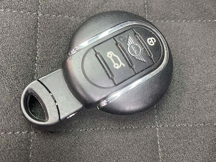 MINI Hatch — фото 11