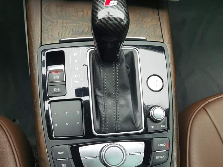 Audi A6L 2016 TFSI — фото 13