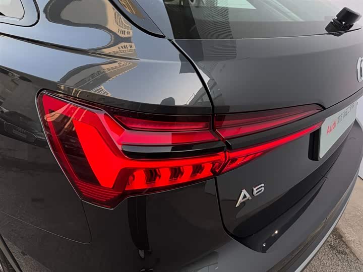 Audi A6 2021 allroad quattro 55 TFSI — фото 6