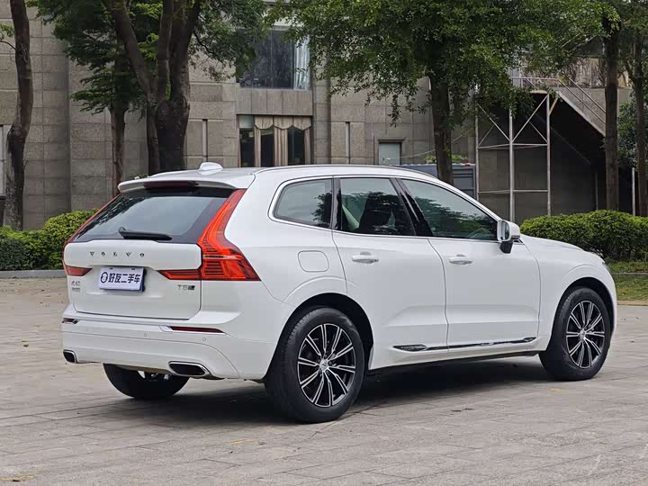 Volvo XC60 2020 T 5 4 WD — фото 5
