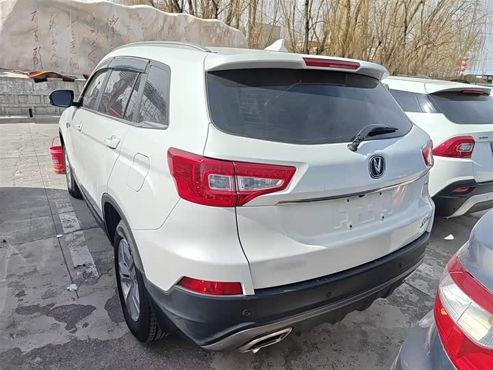 Changan CS75 2017 1.5 T MT — фото 5