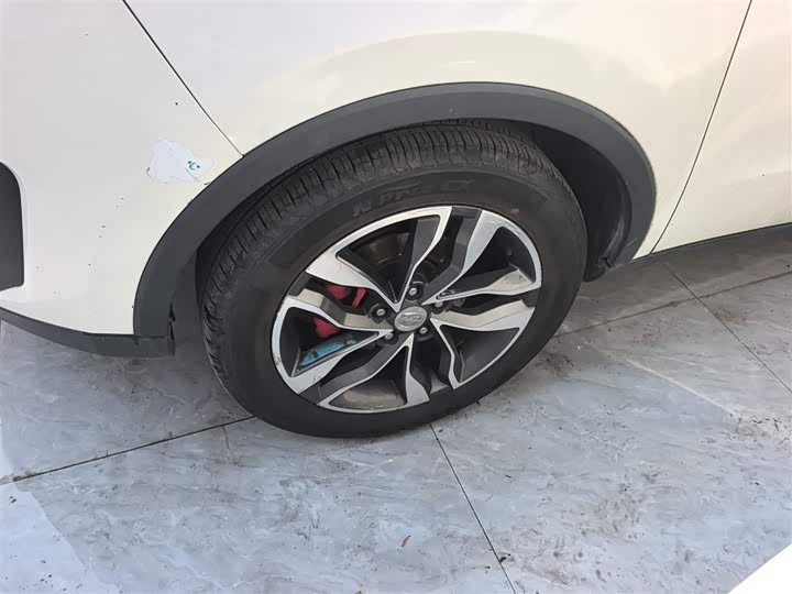 BAIC Changhe Q35 2016 1.5 L MT — фото 23