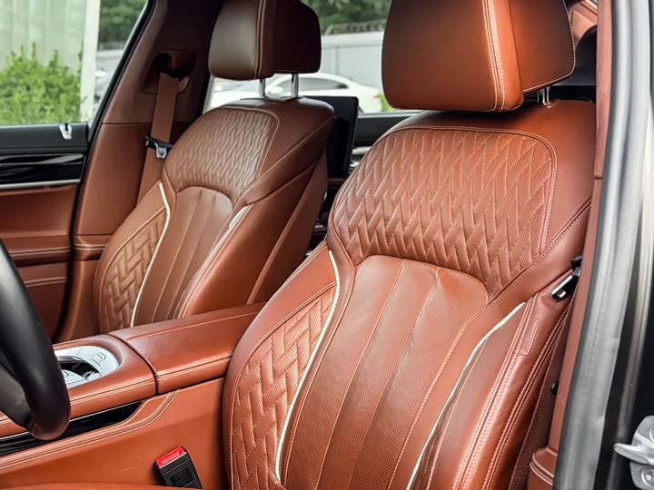 BMW 7-Series 2017 750 Li x Drive — фото 6