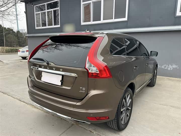 Volvo XC60 2017 T 5 AWD — фото 20
