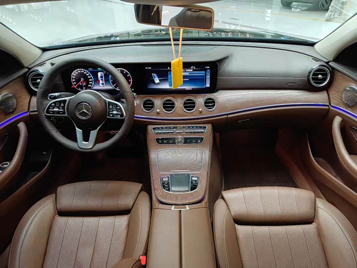 Mercedes-Benz E-Class 2020 E 260 L 4 MATIC — фото 6