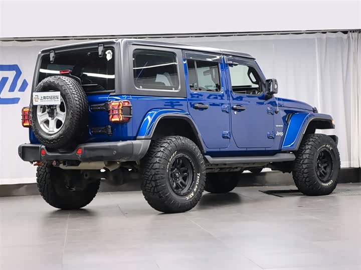 Jeep Wrangler — фото 3
