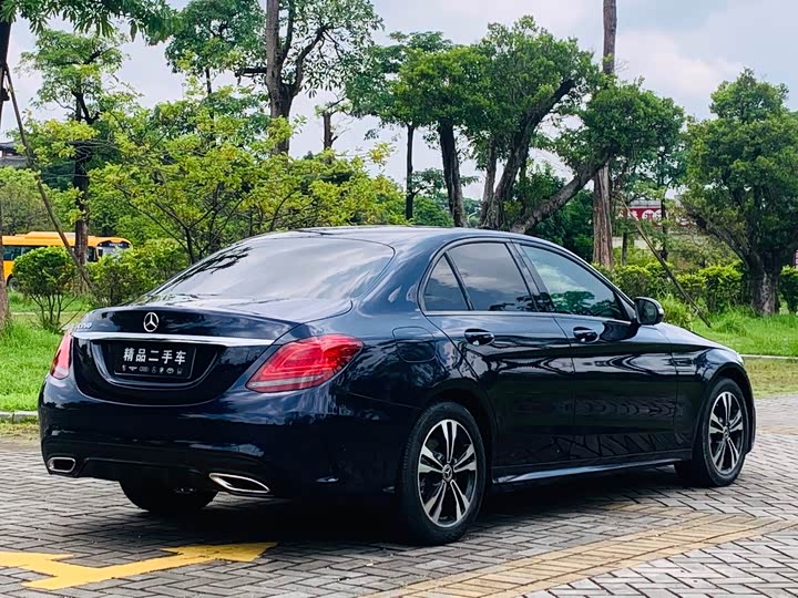 Mercedes-Benz C-Class C 260 спорт — фото 6