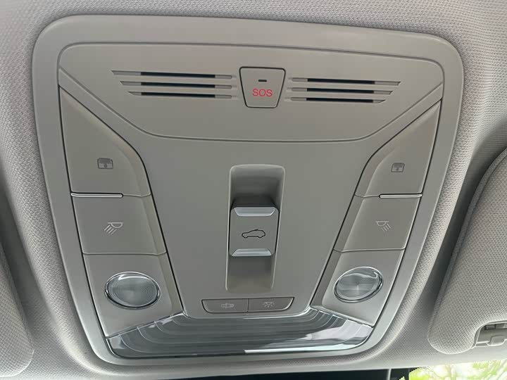 Hongqi HS5 2023 2.0 T Pro — фото 39