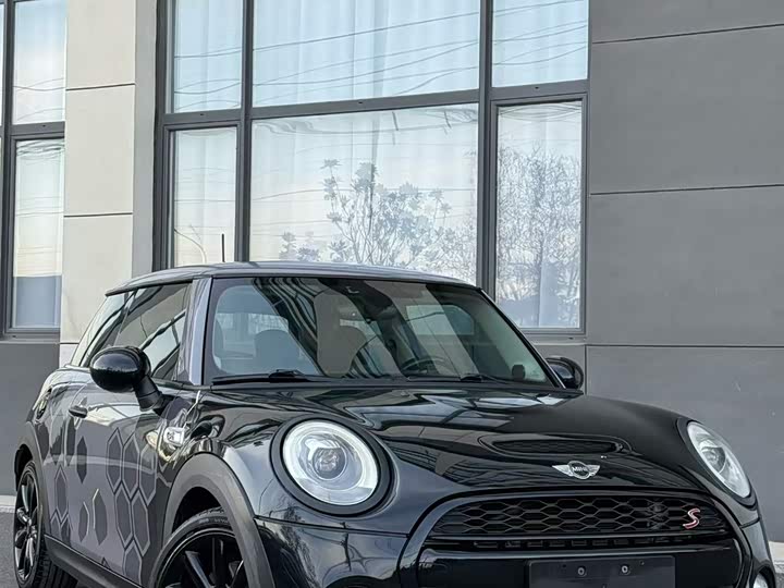 MINI Hatch — фото 19