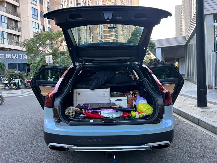 Volvo V90 2017 Cross Country T 5 AWD — фото 17