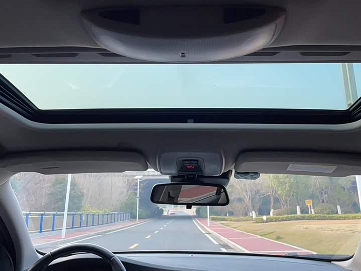 Volvo V60 2015 T 5 — фото 18