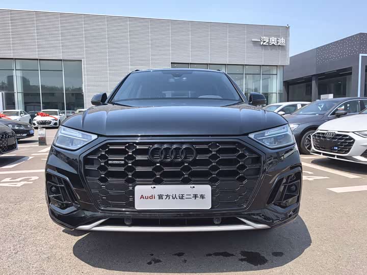 Audi Q5L 2024 40 TFSI — фото 2