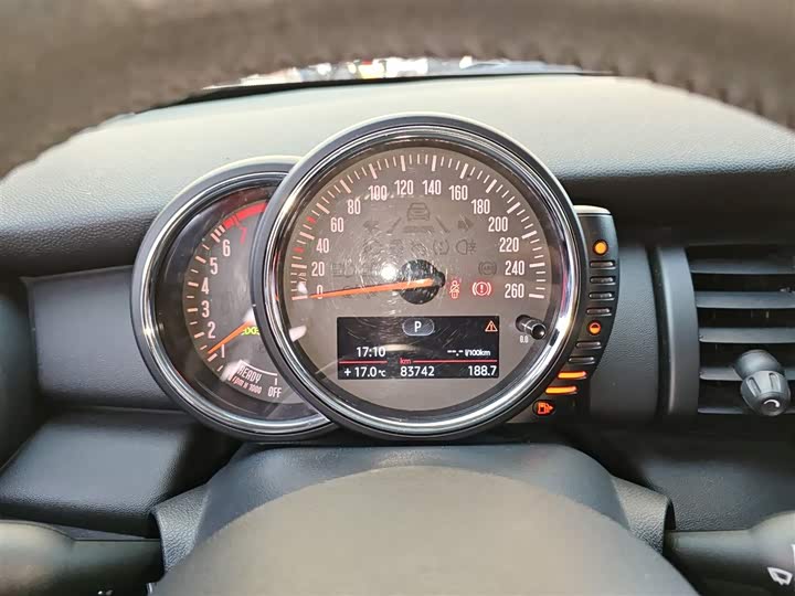 MINI Hatch — фото 12