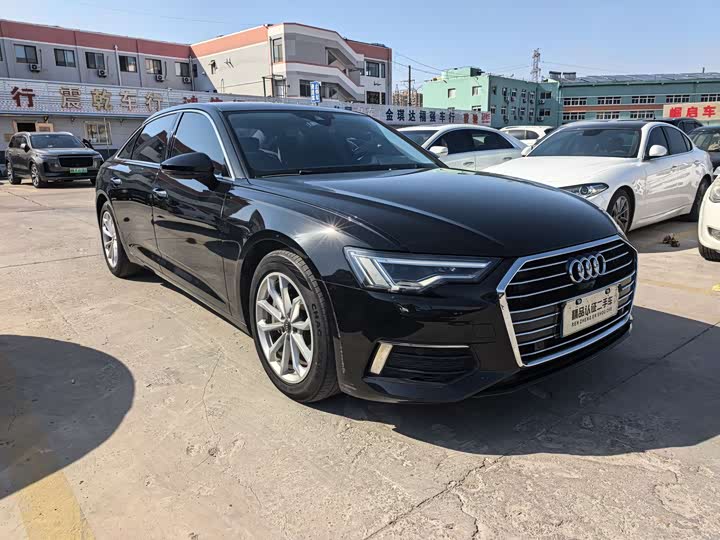Audi A6L 2021 40 TFSI — фото 3
