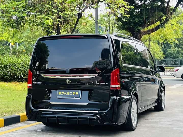 Mercedes-Benz V-Class 2018 V 260 L VI — фото 4