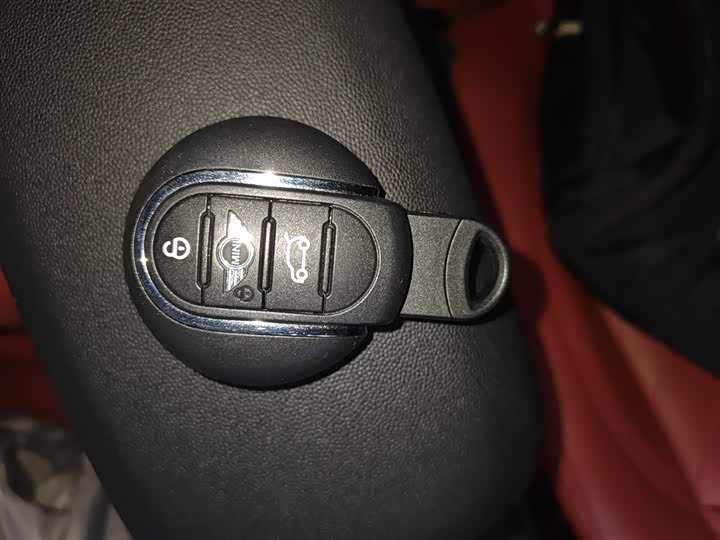MINI Hatch — фото 17