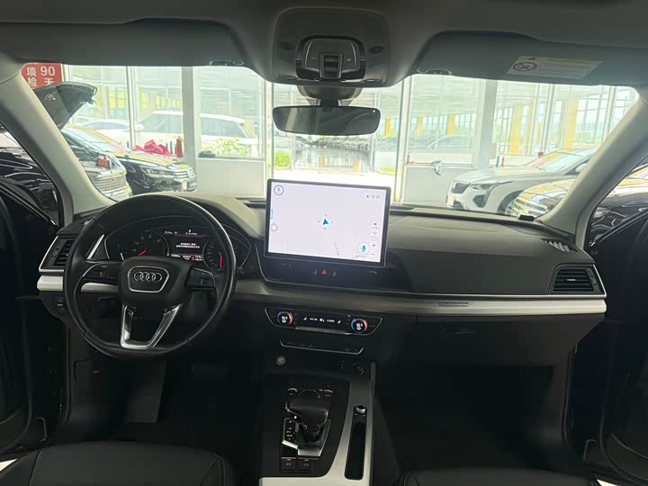 Audi Q5L рестайлинг 40 TFSI базовая — фото 7