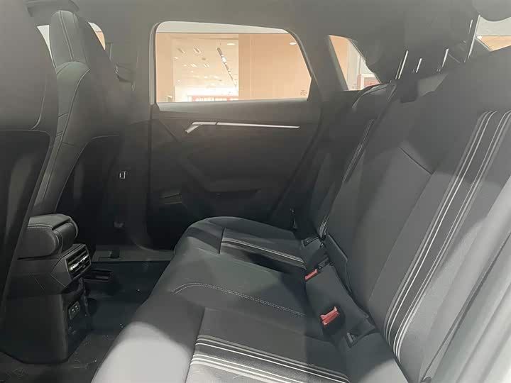 Audi A3 2024 Sportback 35 TFSI Sport — фото 7