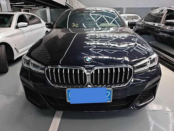 BMW 5 Series — фото 2