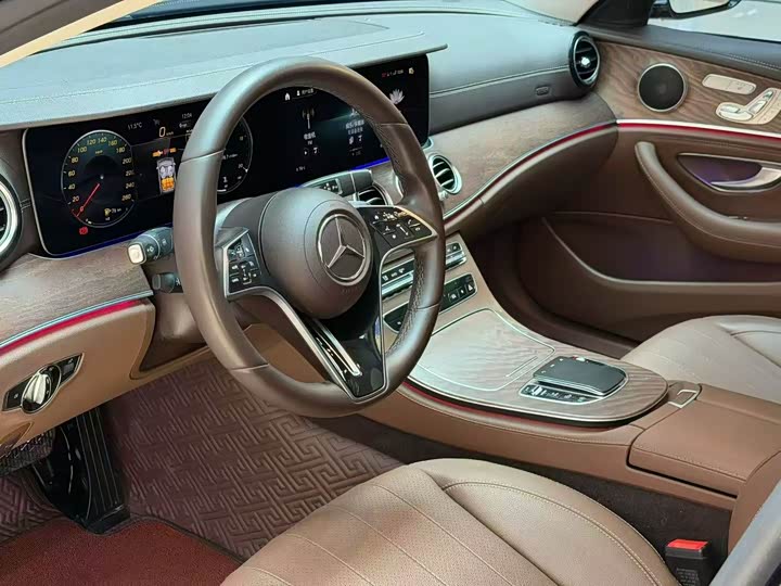 Mercedes-Benz E-Class 2023 E 300 L — фото 4
