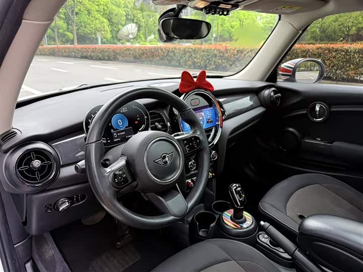 MINI Hatch — фото 12