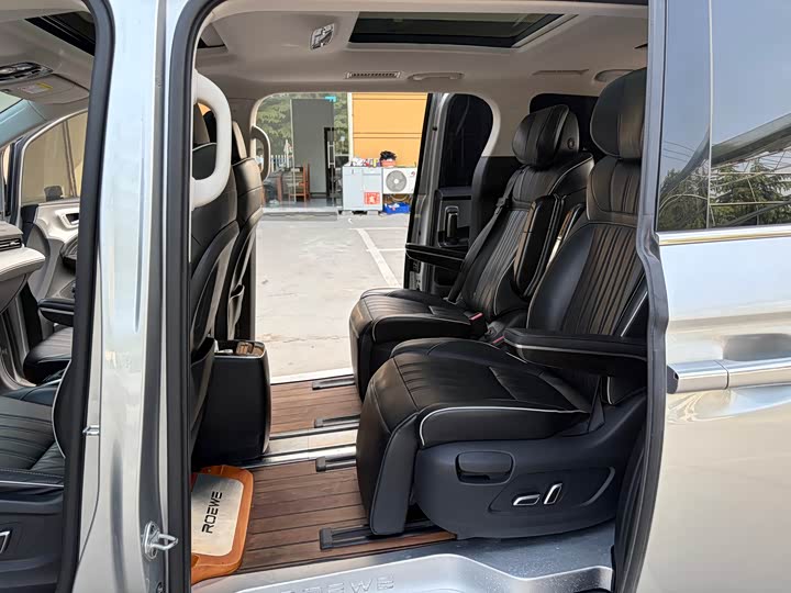 Roewe i MAX8 2021 400 TGI Supreme — фото 16