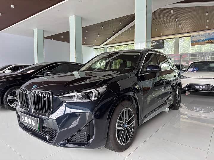 BMW i X 1 2023 e Drive 25 L M