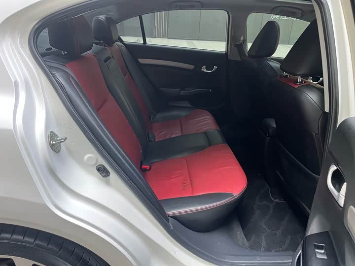 Honda Civic — фото 27
