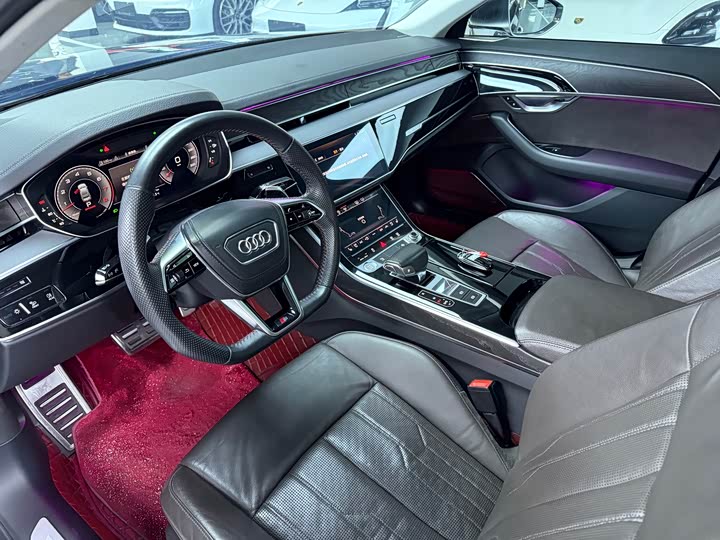 Audi A8 2019 Plus A 8 L 50 TFSI quattro Comfort — фото 4