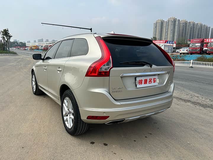 Volvo XC60 2017 T 5 AWD — фото 14