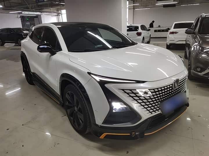 Changan UNI-T 2022 1.5 T Flagship — фото 4
