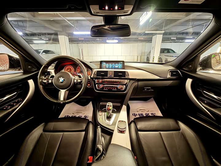 BMW 3-Series 2017 330i MSport — фото 15