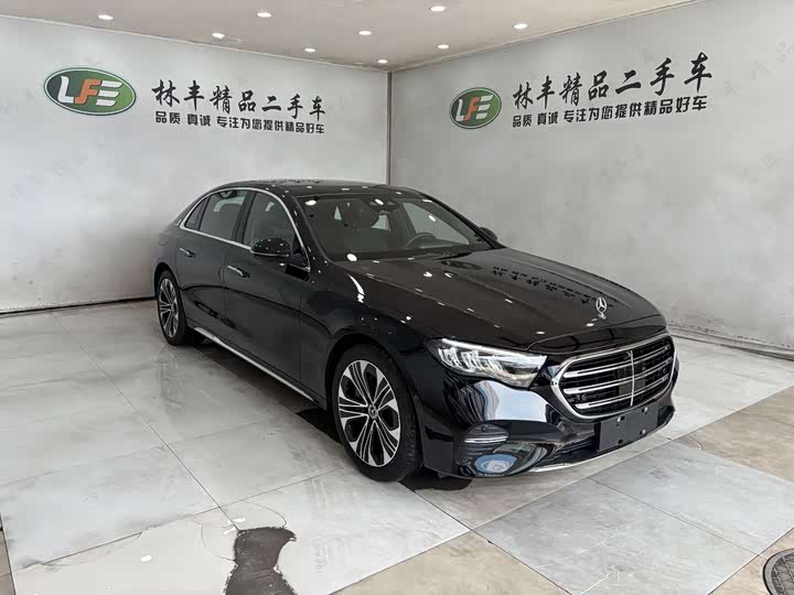 Mercedes-Benz E-Class 2024 E 350 e L — фото 4