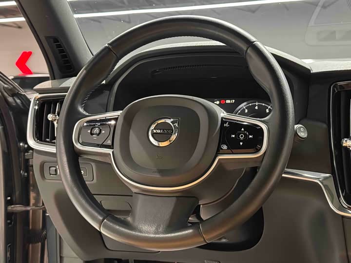 Volvo V90 2020 Cross Country T 5 AWD — фото 12