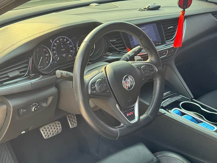 Buick Regal — фото 7