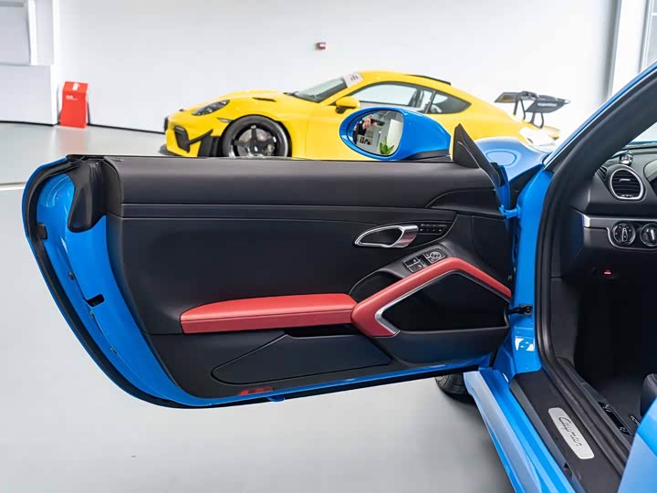Porsche 718 2022 Cayman 2.0 T — фото 14