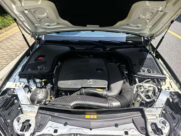 Mercedes-Benz E-Class 2019 E 300 L — фото 12